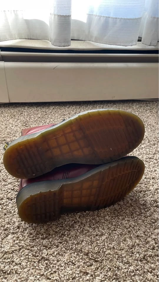 ❗️MOVING SALE❗️ Dr. Martens - photo 4