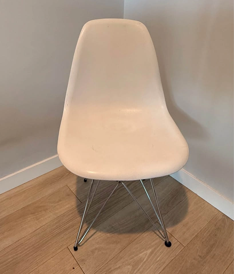 Set of 3 White Dining Chairs - photo 4