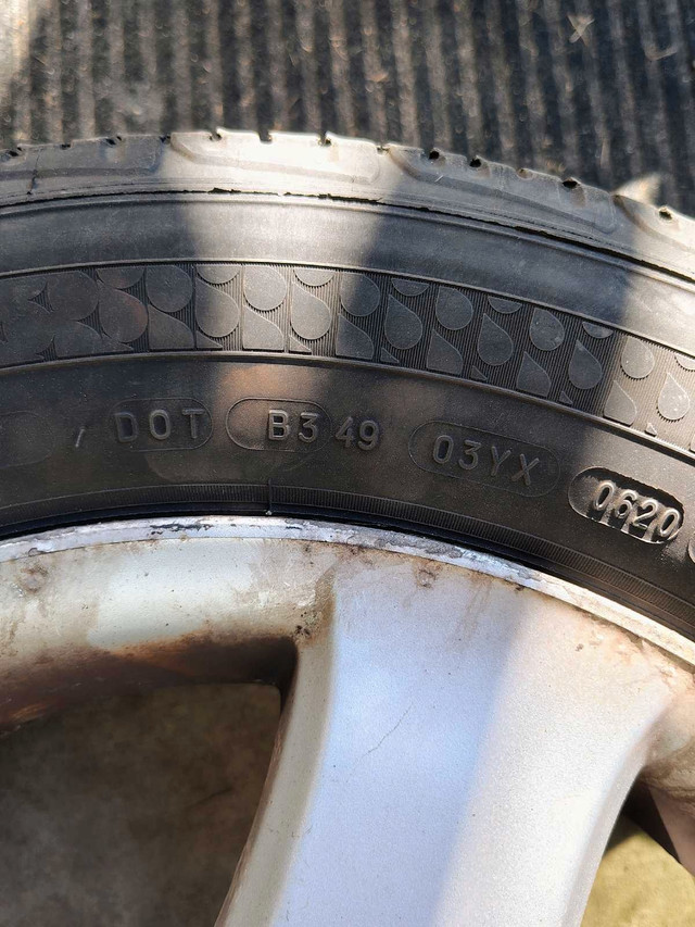 215/60/R16 Michelin Premier A/S Tires and Rims - photo 5