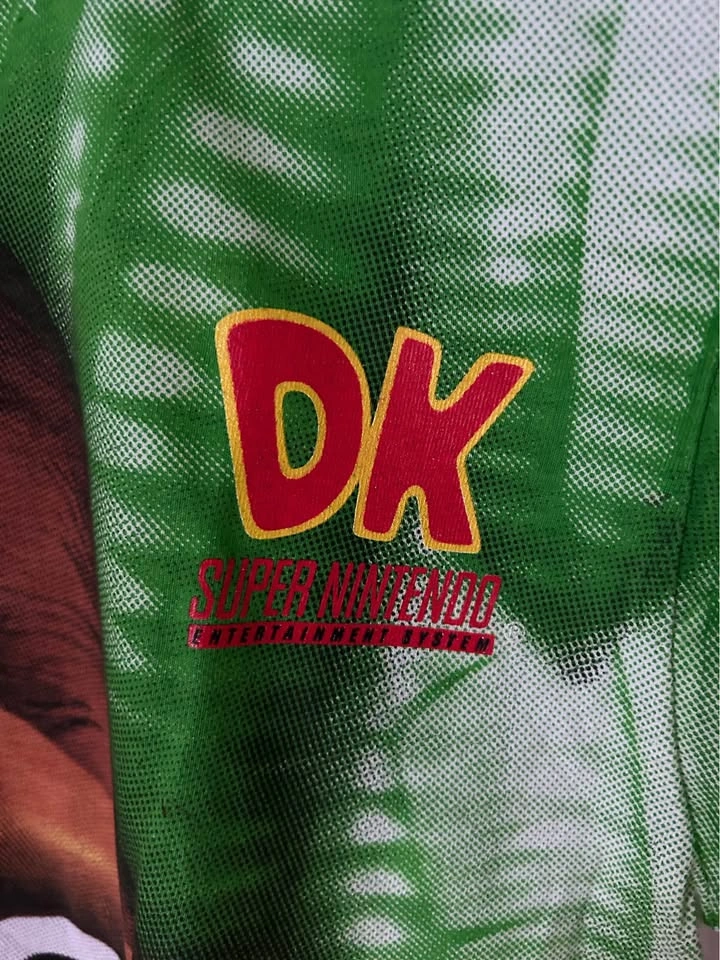 Brand New Authentic Donkey Kong Super Nintendo T-Shirt - photo 2
