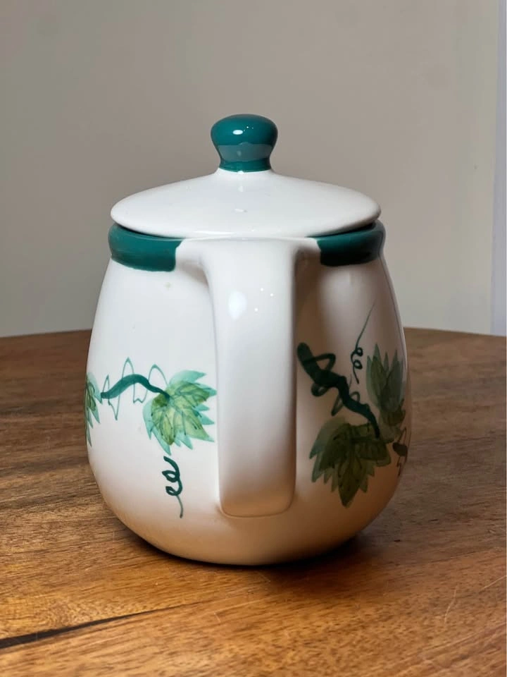 Vintage Ceramic Lidded Creamer Hand Painted Green Vine Leaf - photo 2