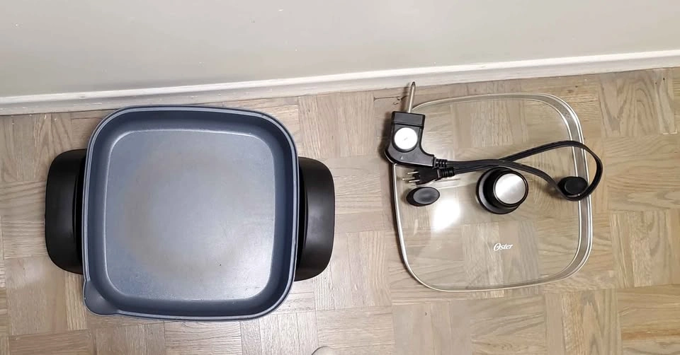 Oster 12-in L x 12-in Non-Stick Electric Skillet - photo 3