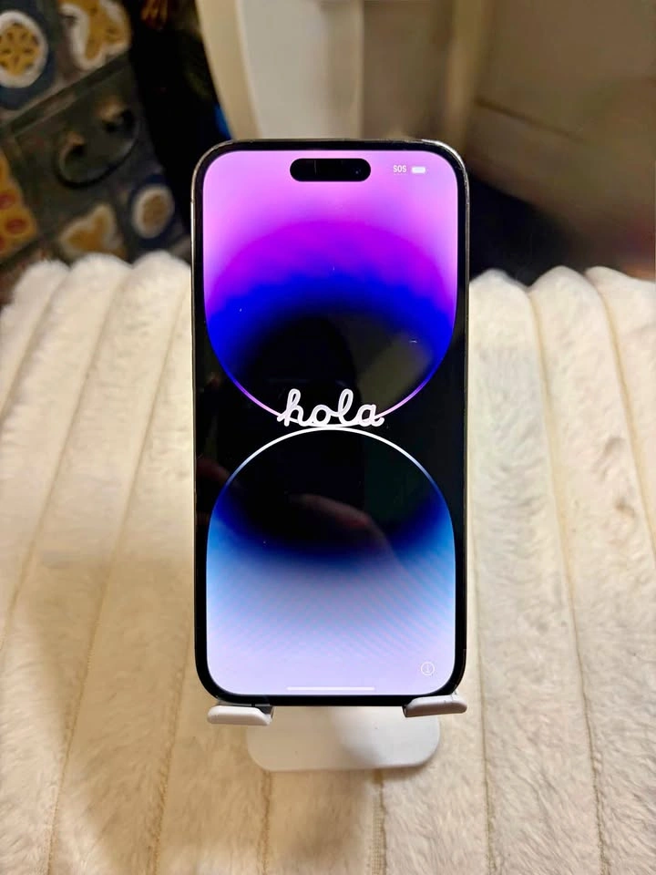 iPhone 14 Pro 512GB Deep Purple Unlocked + Charger & Cases
