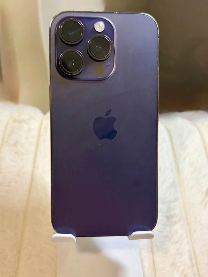 iPhone 14 Pro 512GB Deep Purple Unlocked + Charger & Cases - photo 2