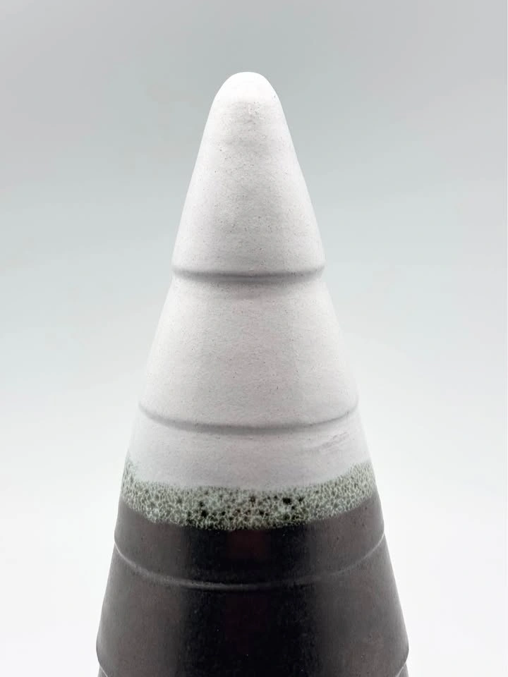 Ceramic Modern Christmas Tree Decoration - Made in Portugal - photo 2