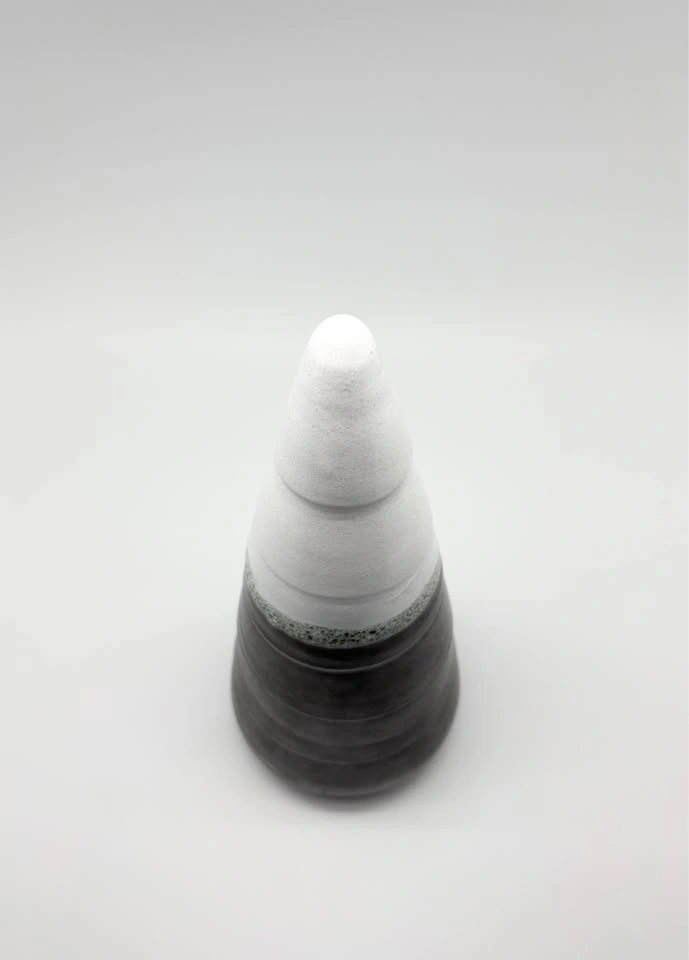Ceramic Modern Christmas Tree Decoration - Made in Portugal - photo 4