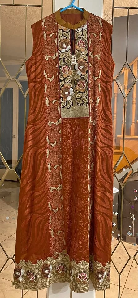 3 piece Ladies suite (shirt, trouser and dopatta)