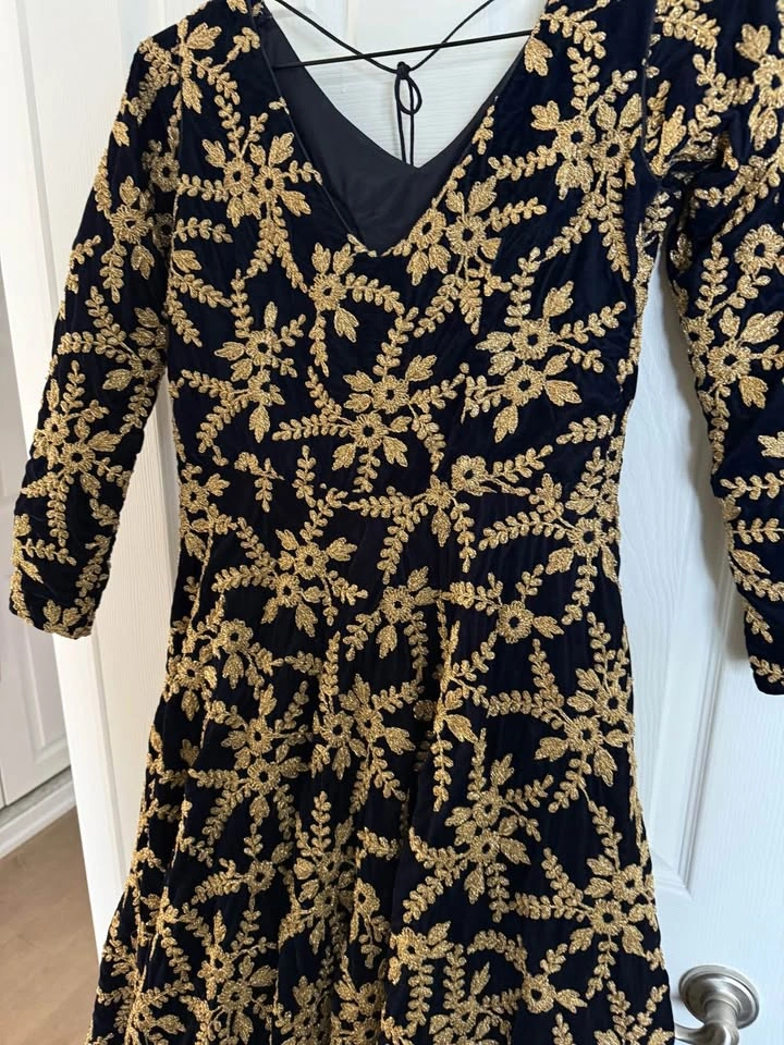 Navy Blue Velvet Gold Embroidered Dress - photo 5