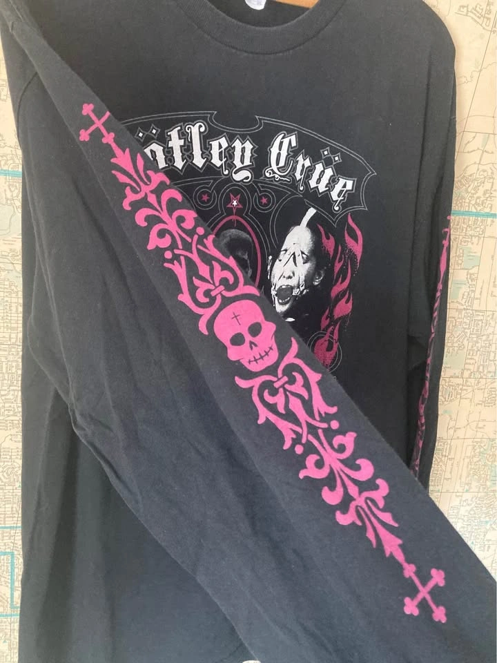 VINTAGE 2006 Motley Crue Route Of All Evil Concert Tour Long Sle - photo 2