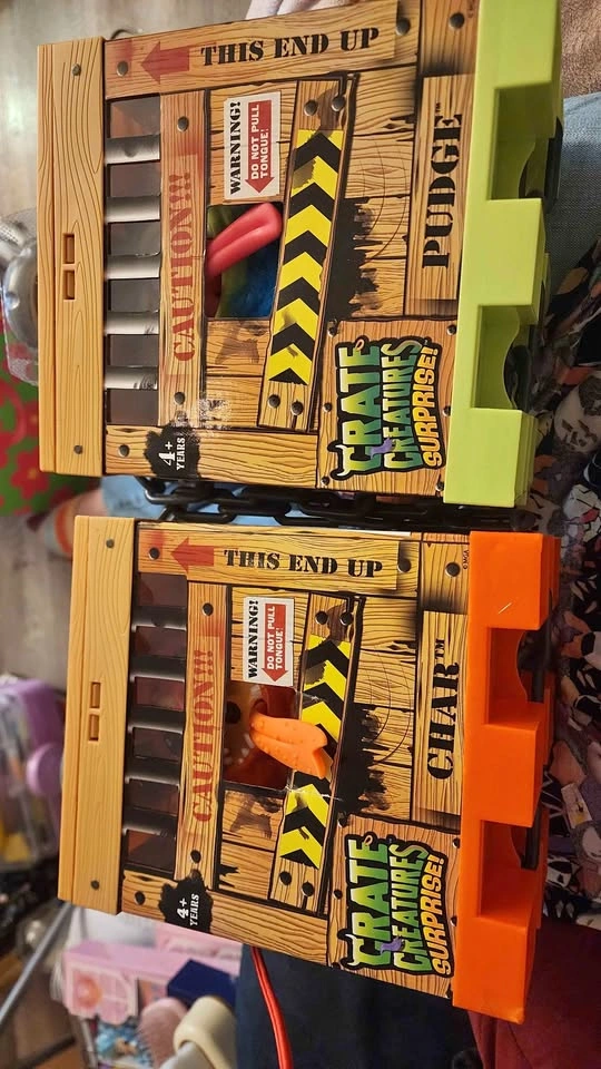 Crate creatures