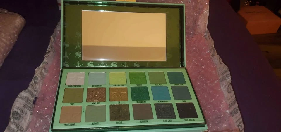Jeffree Star Eyeshadow - photo 5