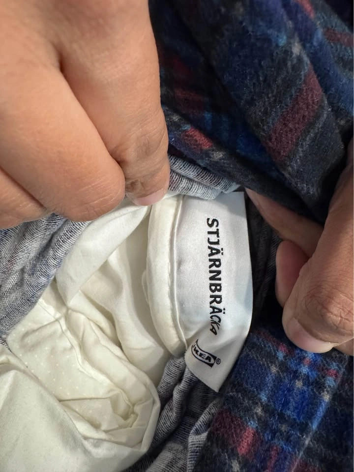 IKEA Duvet Blanket (Urgent Moving Sale) - photo 4