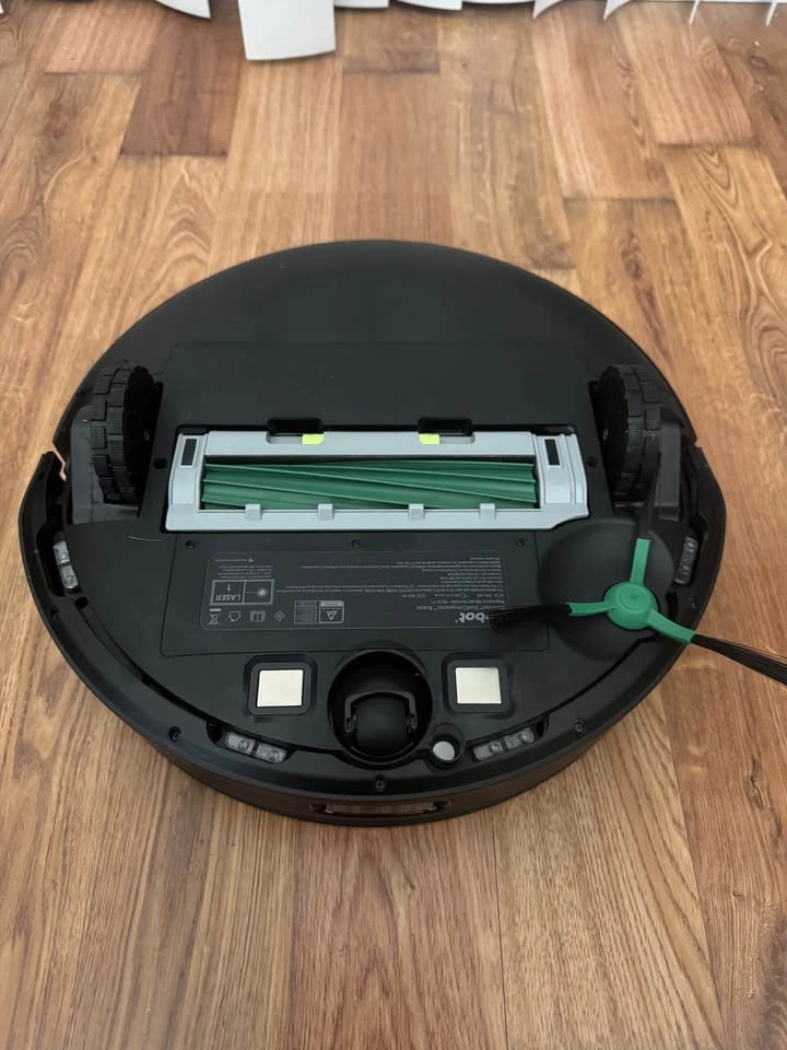 iRobot Roomba Robot Vacuum – Like New – Alexa Compatible – No Do - photo 5