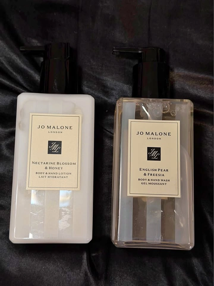 Brand New Authentic Jo Malone Body Care Set Nectarine Blossom &