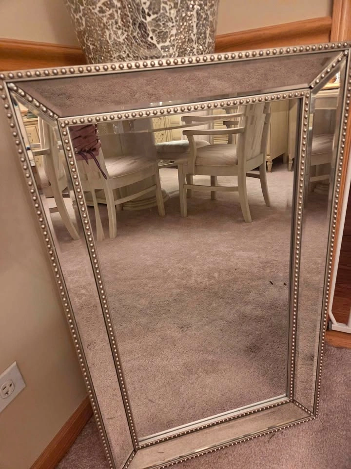 Mirror-Plated Silver Frame with Beaded Border - photo 5