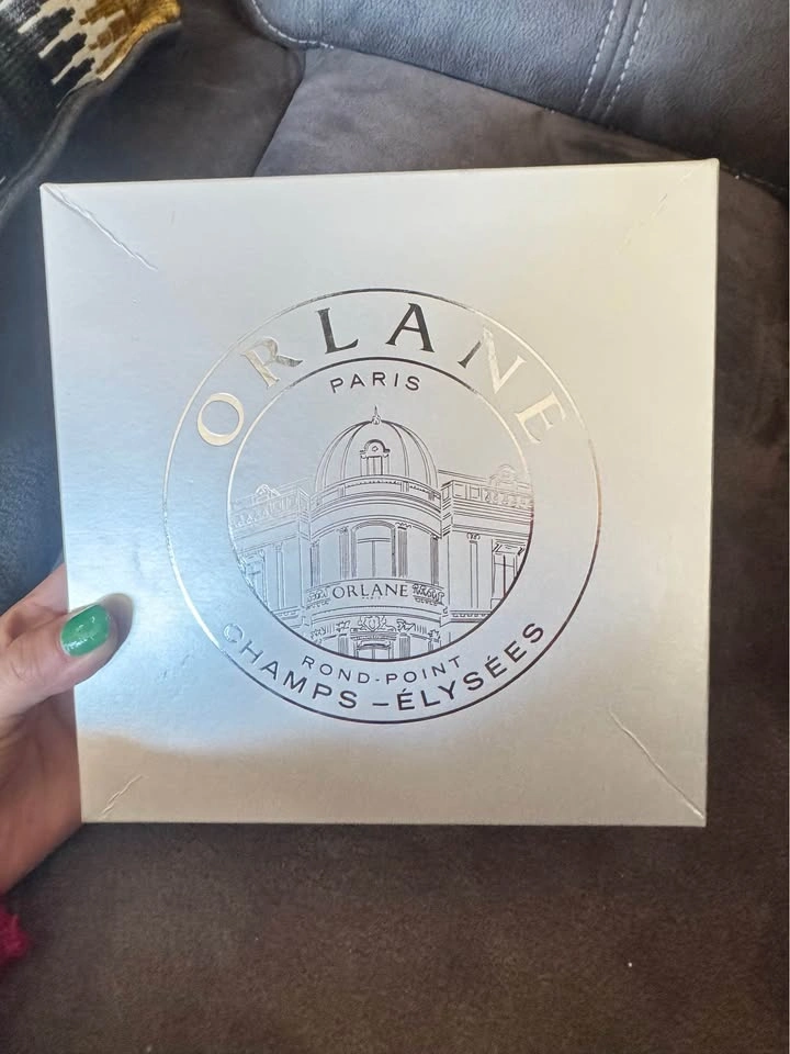 Brand new Orlane gift set, $35 firm - photo 2