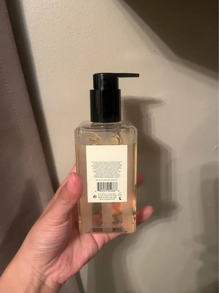 Jo Malone 250ml Lime Basil & Mandarin Body & Hand Wash - $60 Fir - photo 2