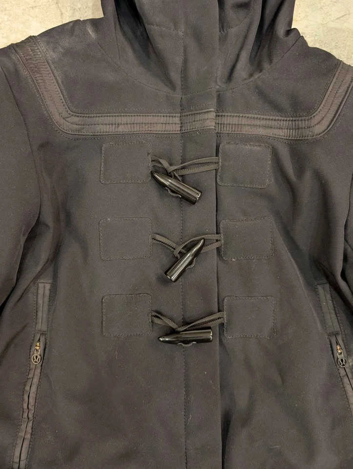 Lululemon Women's Black Jacket - photo 2