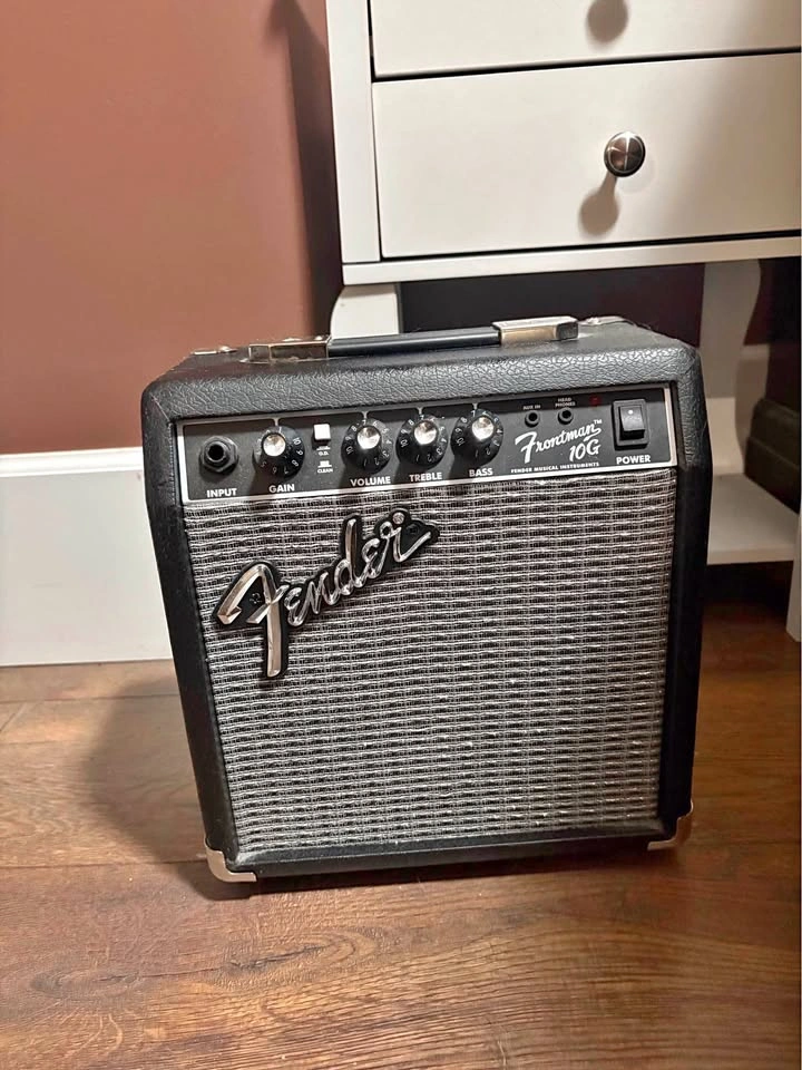 Fender Frontman 10G Guitar Amp