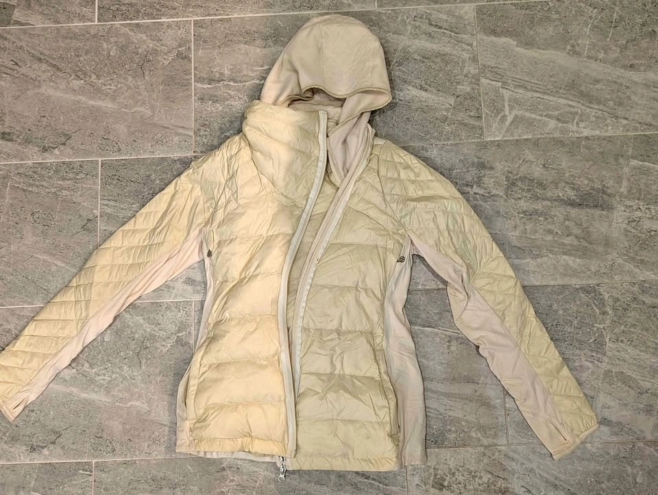 Lululemon Women's Off-white Jacket