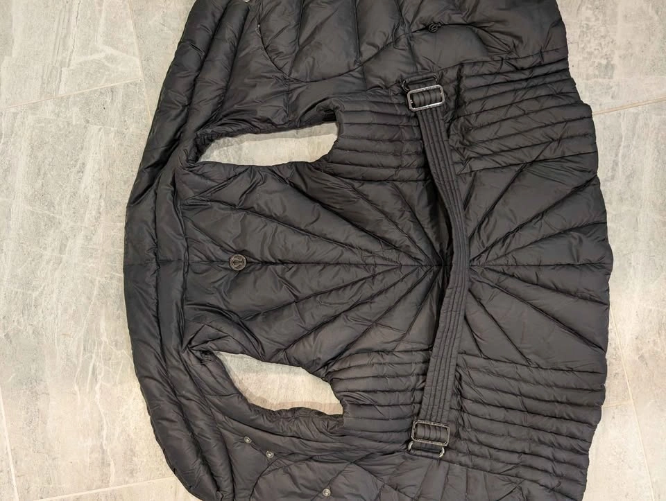 Women's Lululemon Black Down Vest - photo 4
