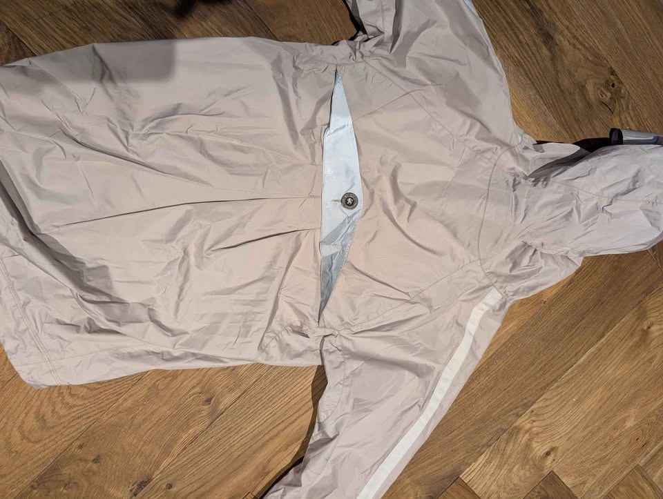 Women's Lululemon Rain Jacket - photo 4