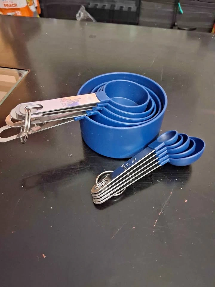 Measuring Cups and Spoons
