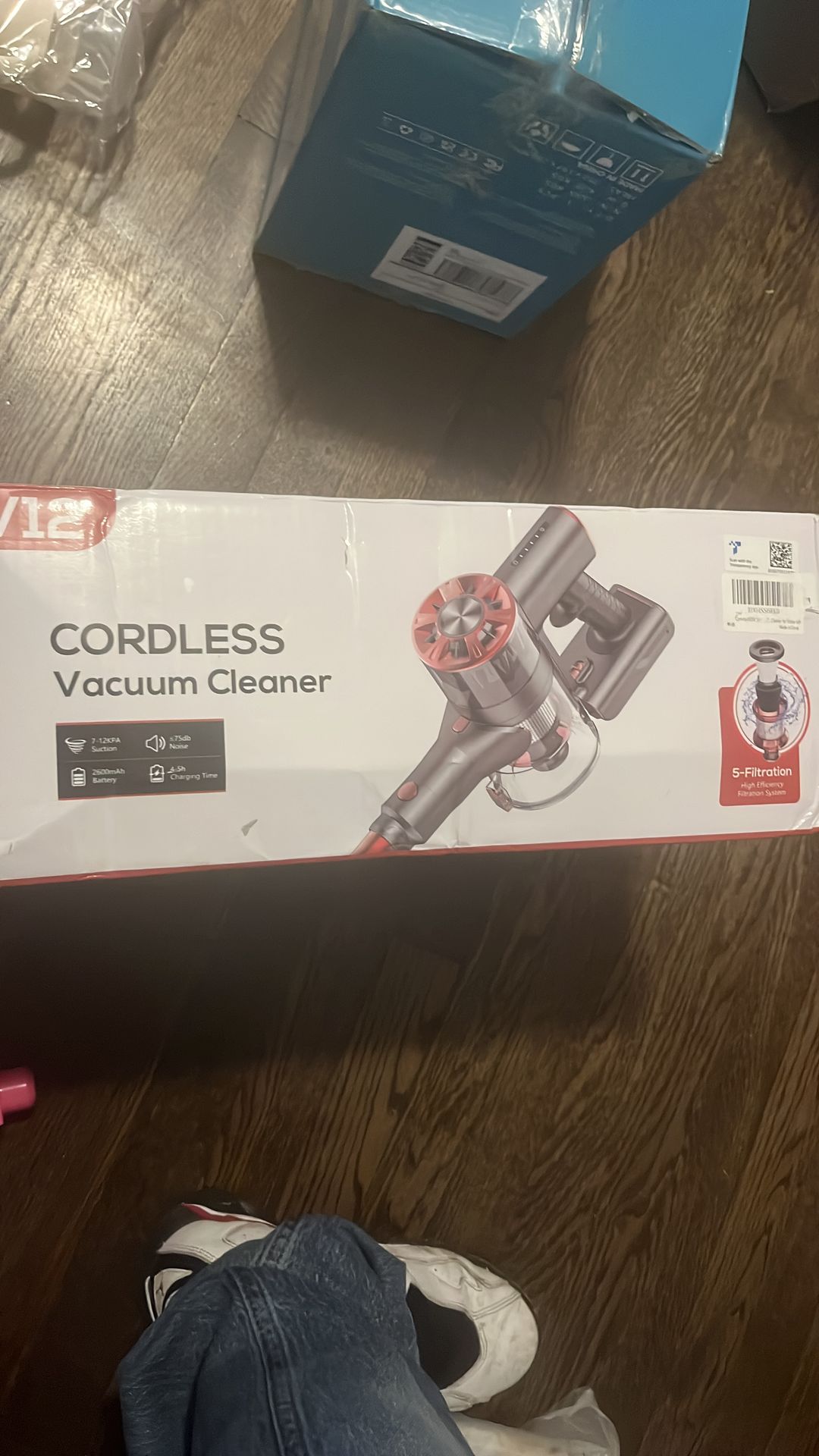 Dyson V8 Absolute Cordless Vacuum - photo 4