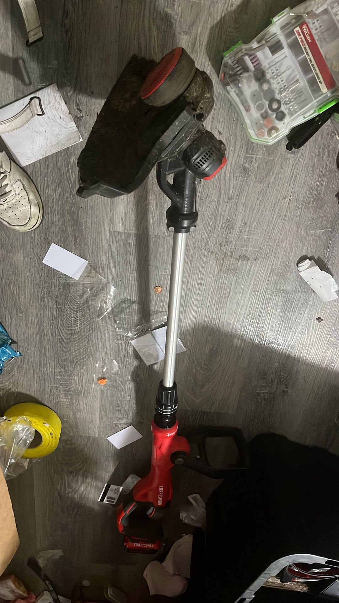 Craftsman weed wacker battery and charger - photo 2