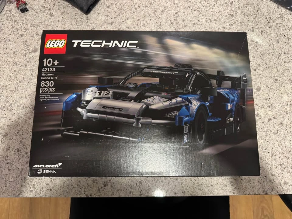 LEGO BUNDLE: Technic McLaren GTR Senna & Speed Champions F1 - photo 2