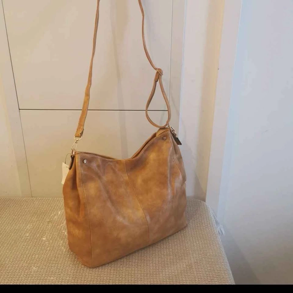 Brand New Large Leather Bag - photo 4
