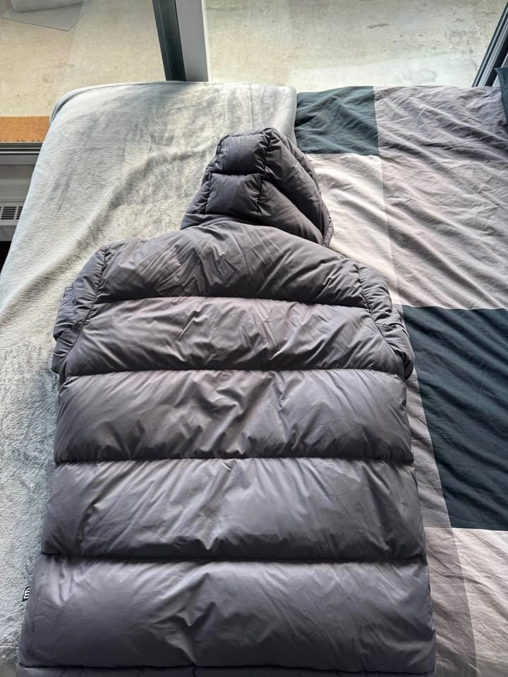 Men’s Gray Aritzia Super Puff - L - photo 3