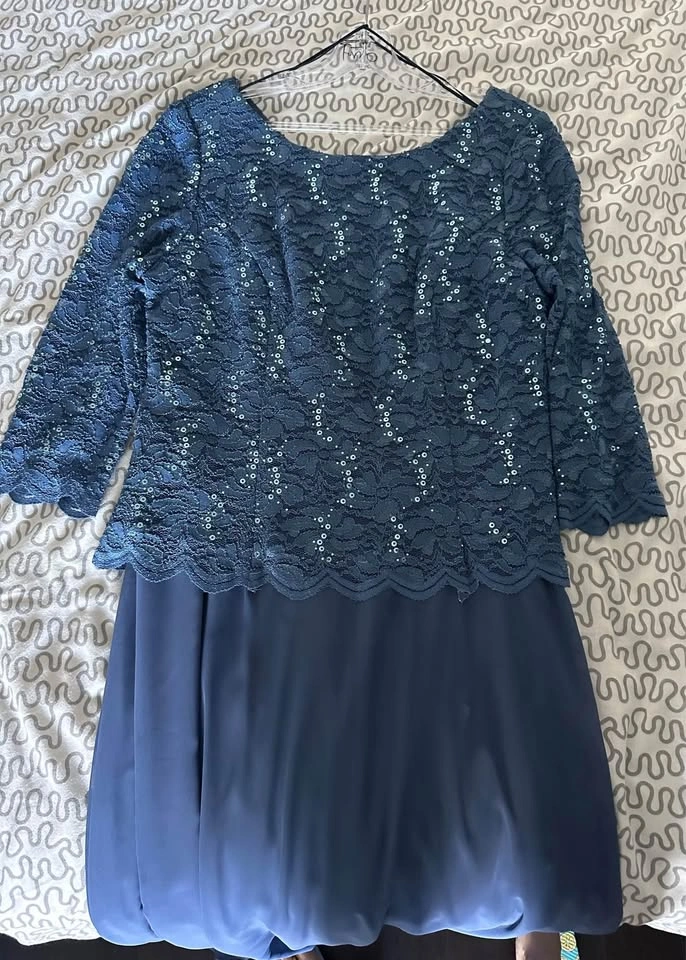 Alex Evenings Women's Long Mock Sequin Lace Bodice Dress - photo 3