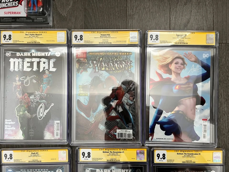 Batman the Merciless #1 - Foil - CGC 9.8 - photo 3