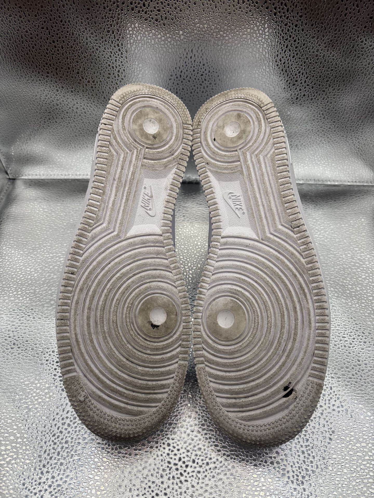 Nike Air Force 1 Low Triple White - photo 3