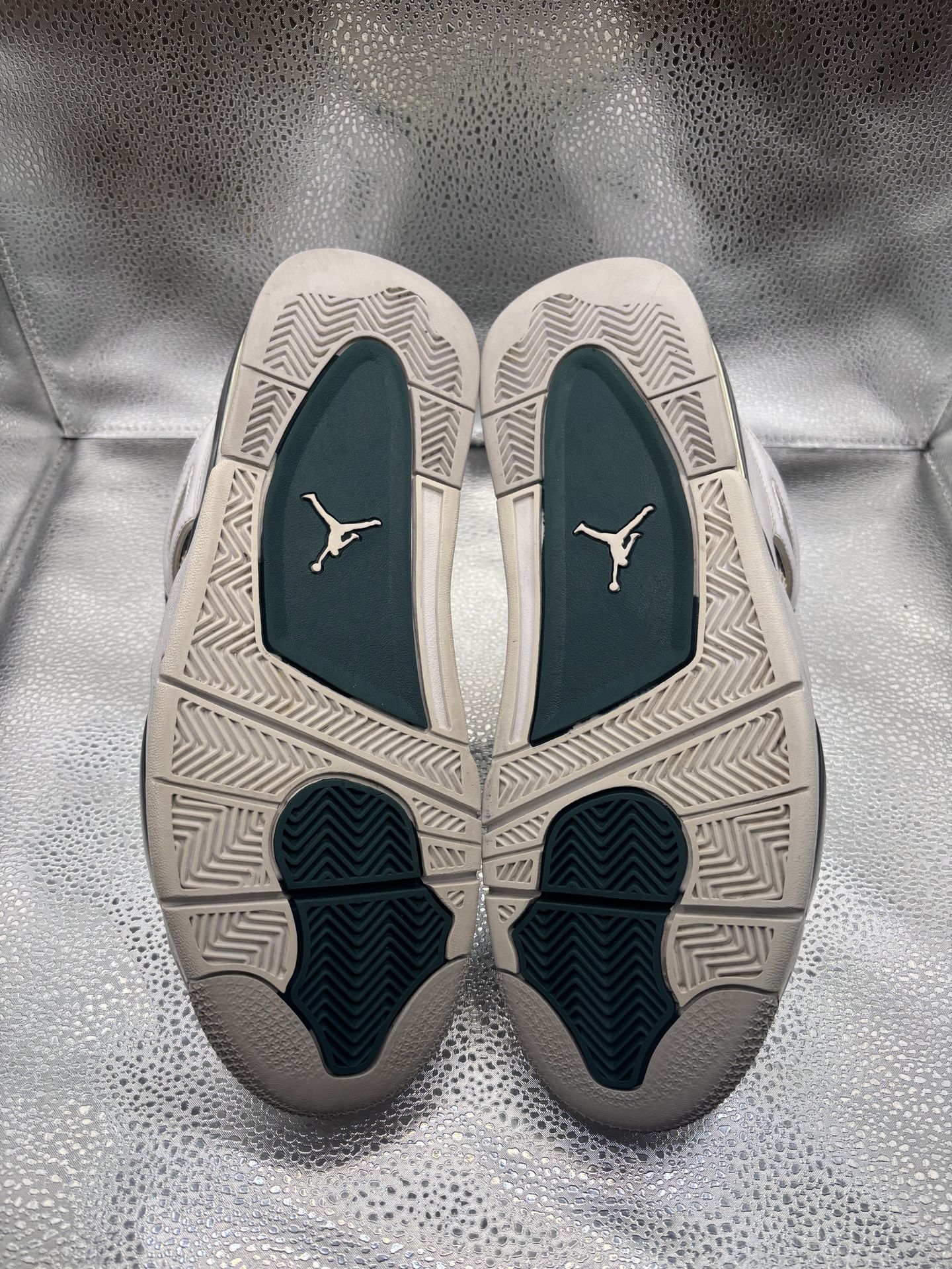 Air Jordan 4 Oxidized Green - photo 3
