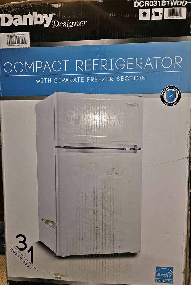 ❄️🔥 Danby 3.1 Cu. Ft. 2-Door Compact Fridge – NEW & SEALED 🔥❄️