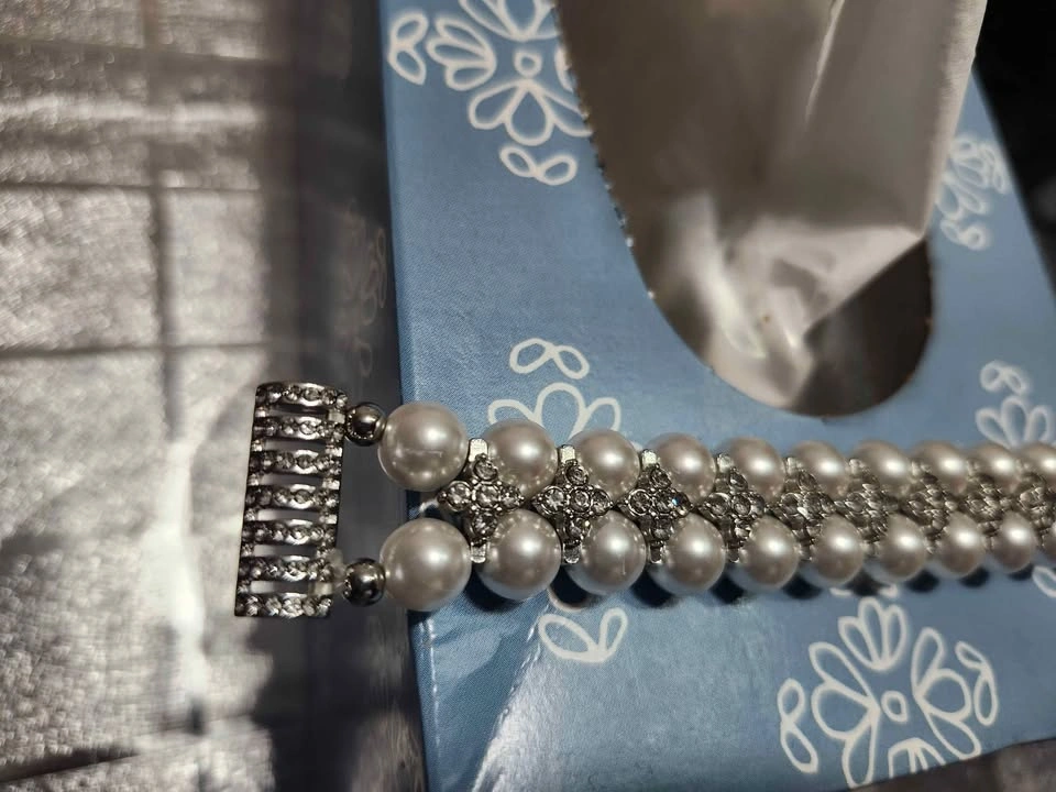 Fashion Beaded Watch Band – Elegant Pearl Style for Samsung watc - photo 2