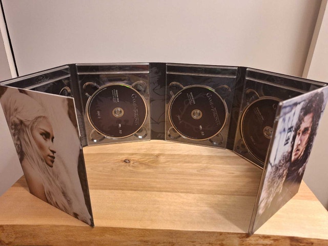 Game of Thrones Complete First Season Blu Ray - photo 2