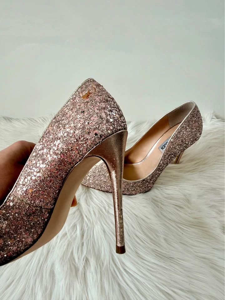 Steve Madden Pink Daisie Glitter Pumps - Size 6 - photo 5