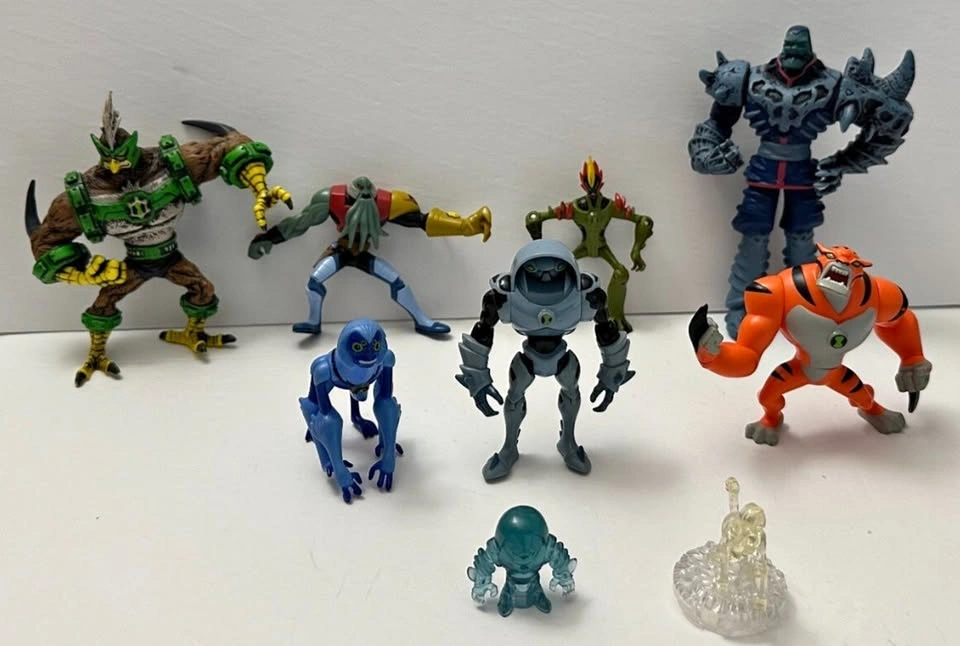 Ben 10 Figure Lot of 7 - Kickin' Hawk, Vilgax, Swampfire & More