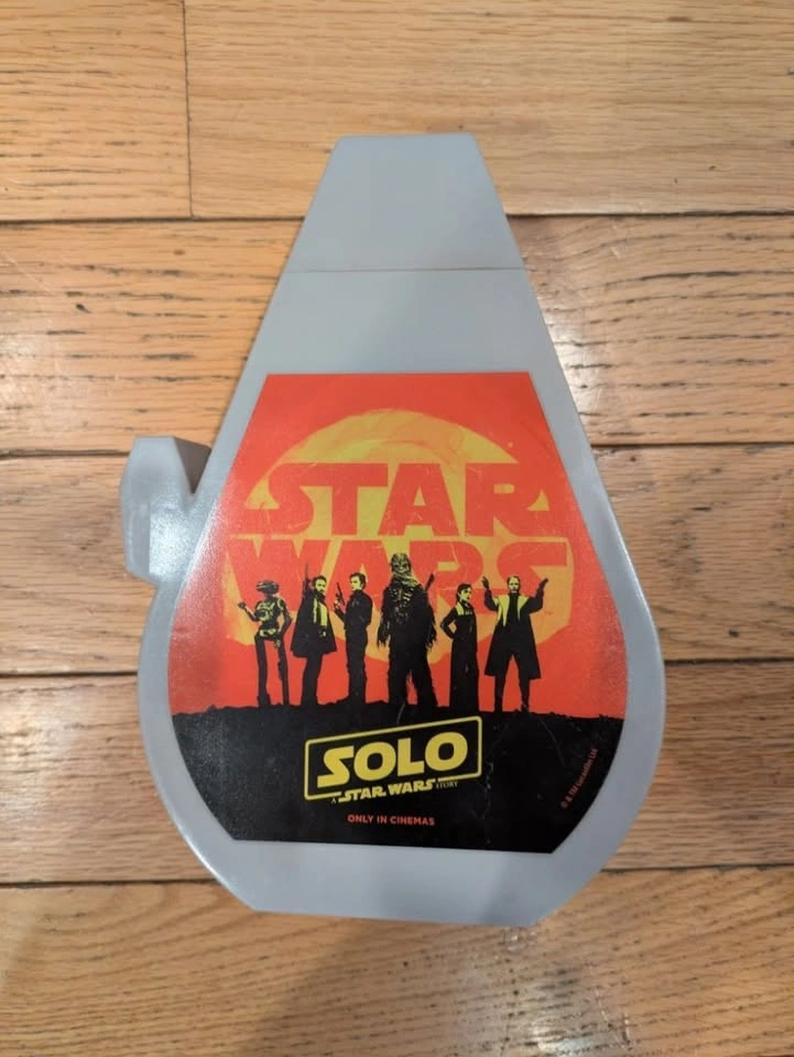 Star Wars Solo Millennium Falcon Drink Bottle - photo 2