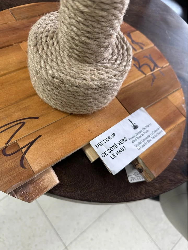 New Handmade Cat Scratching Post - photo 3