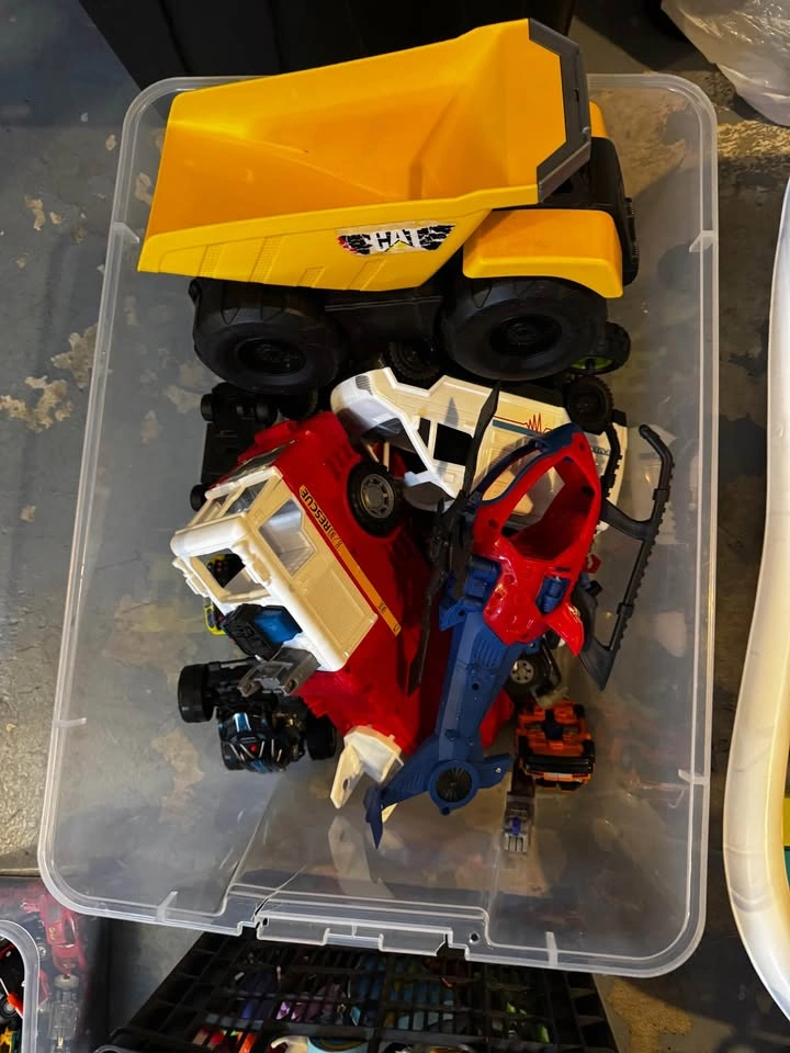 Kids toys come take all $30 bought for $300+ new