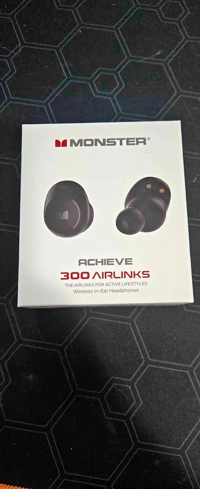 Monster Achieve 300 AirLinks - Wireless Earbuds