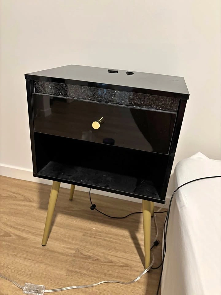Night stand
