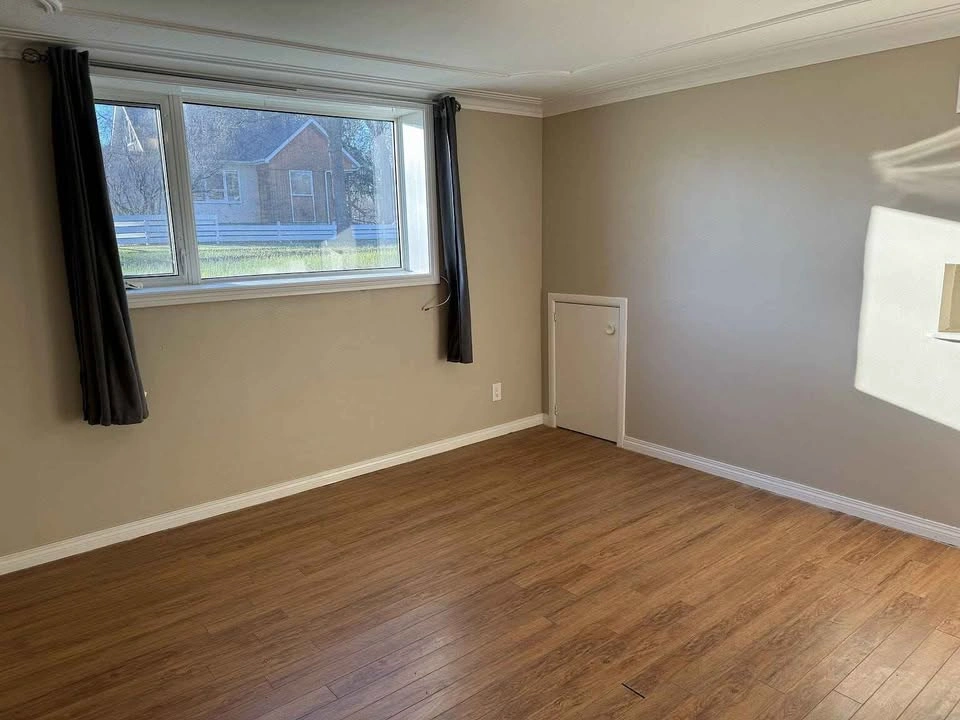 1 Bed 1 Bath Apartment - photo 3