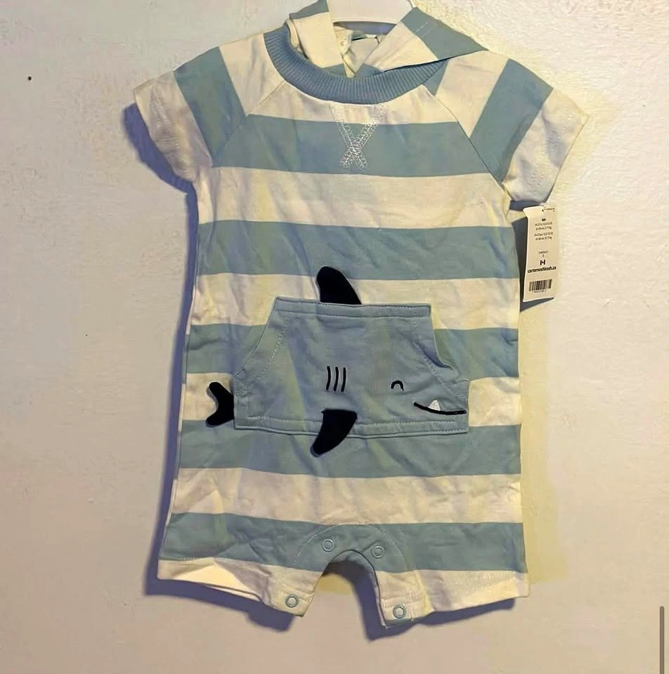BOYS ROMPER SIZE:6 MONTHS PRICE:$20