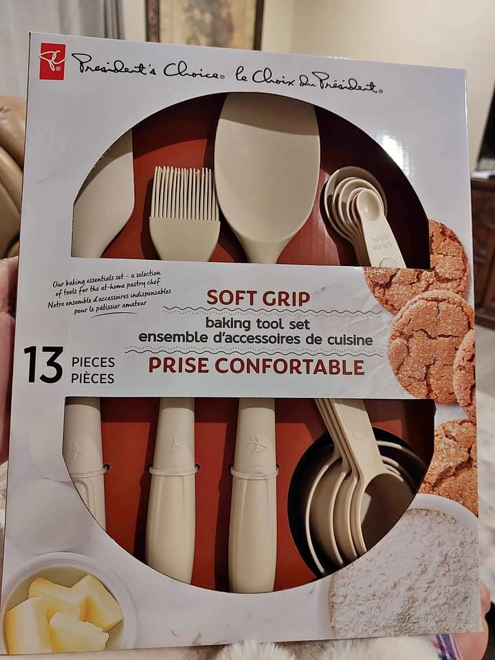 President's Choice 13 pc Soft Grip Baking Tool Set