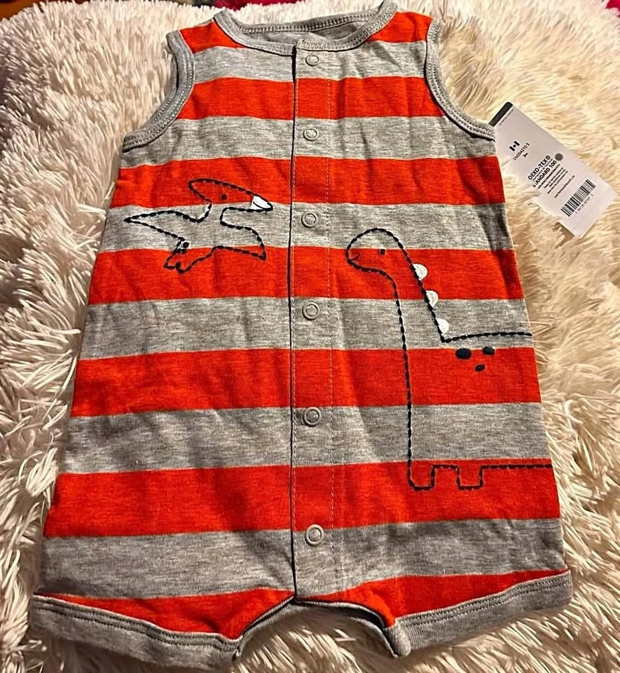 BOYS ROMPER SIZE:3 MONTHS PRICE:$15